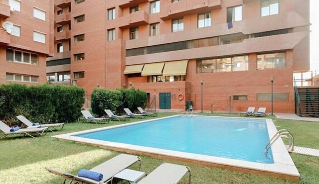 Apto.barcelona/sant Joan Despí, 3 Pers./apto