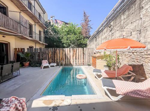 Aptw Pool in heart of old town
