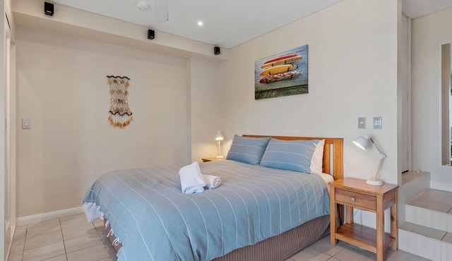 Aqua Shores - Beachfront Studio on Mollymook Beach