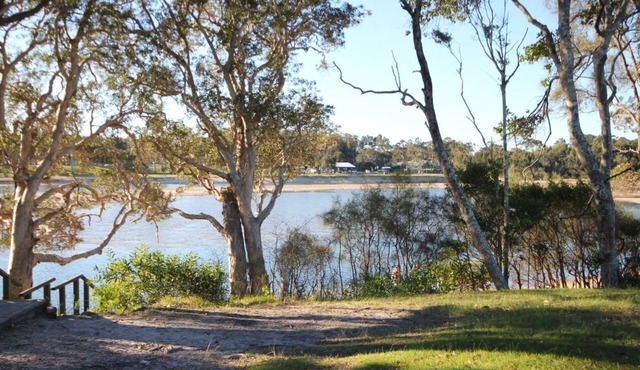 Aqua View - cozy villa opposite the lake