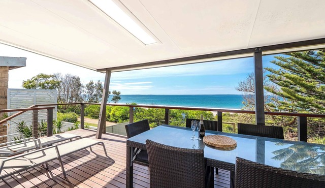 Aqua Vista - beachfront 4BR Home with ocean views