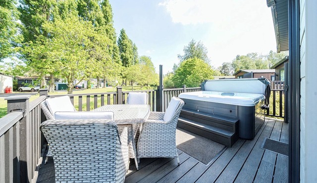 AQUADROME ABODE - BILLING AQUADROME in Billing Aquadrome Holiday Park