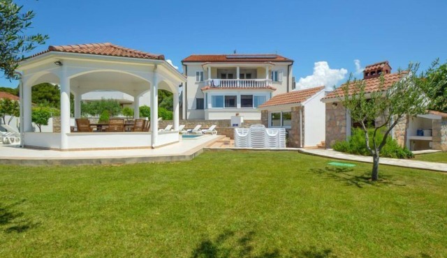 Aquanur by Interhome
