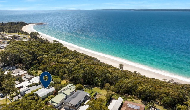 Aquarius Beach Stay - Belle Escapes Jervis Bay