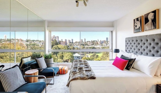 Aquarius Rising Poolside in Rushcutters Bay