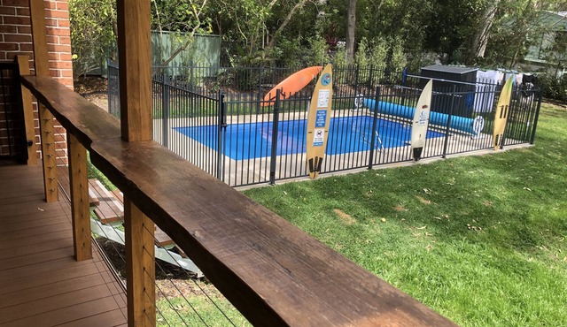 Aracalm house & pool-dog friendly inside.linen provided. 500m to amazing beaches