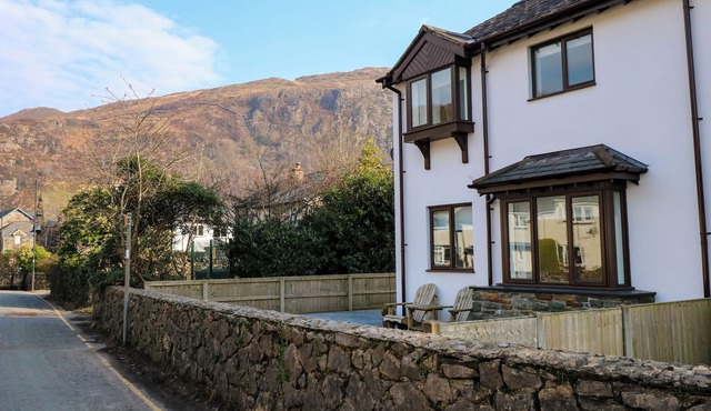 ARAN, family friendly, character holiday cottage in Beddgelert