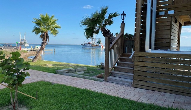 Aransas Channel Dock & Fishing Pier on Harbor Island