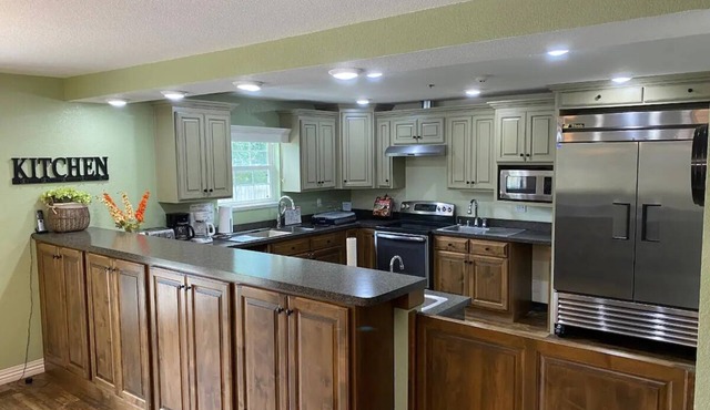 Arbor Rose Boutique Hotel