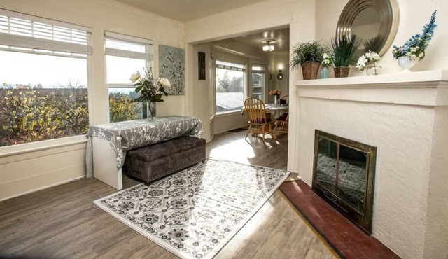 Arboretum View 2 BR House