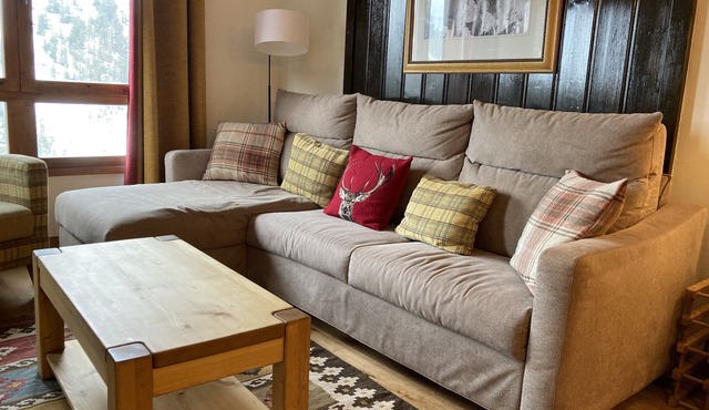 Arc 1950, Luxury, quiet corner, overlooks pistes, pedestrianised village