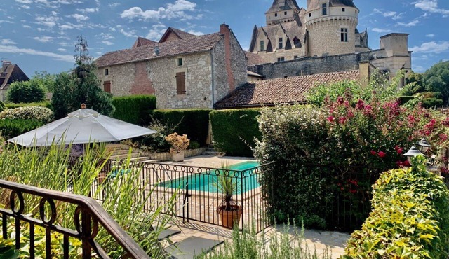 Arc en Ciel des Milandes - Fabulous two bedroomed, two bathroom cottage