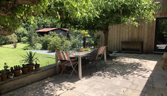 Arcachonnaise Rénovée à 2 Minutes à Pied de la Plage, Dans un Espace Verdoyant