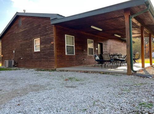 Arcadia Cabin #25 on Patoka Lake in Southern Indiana