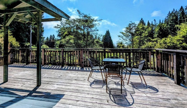 Arcata Hillside Retreat