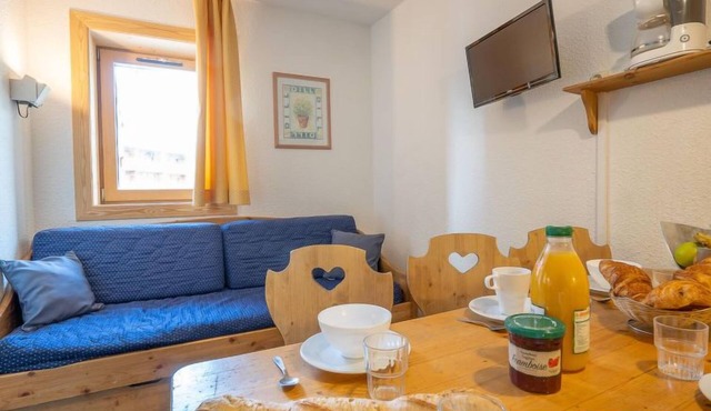 Arcelle 111 by Interhome