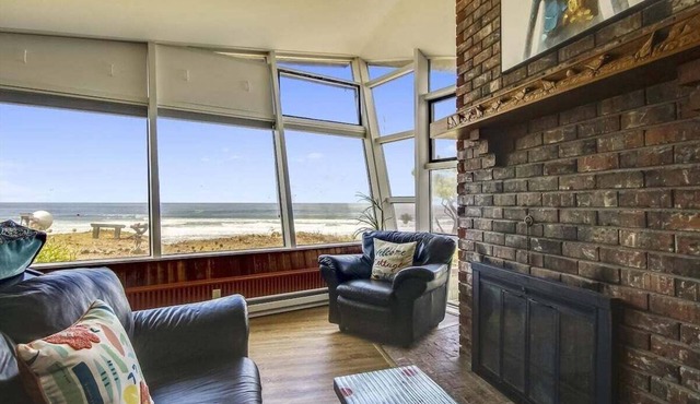 Arch Capella - Oceanfront!