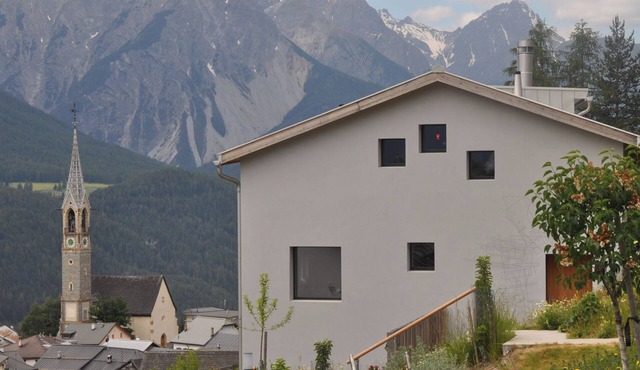 Archas Sura 194B, (Sent). by Interhome