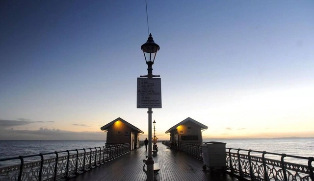 Archer Road, Penarth Free parking