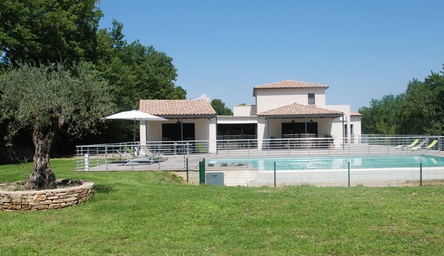 Architect villa, 12x7 infinity pool, near Avignon, Orange, 14 pers.