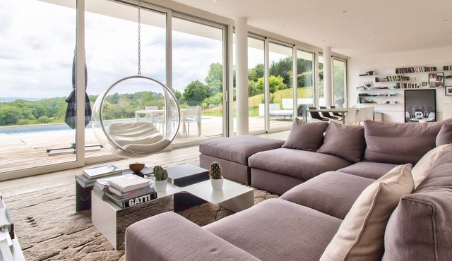 Architect-designed villa - swimming pool in Béarn