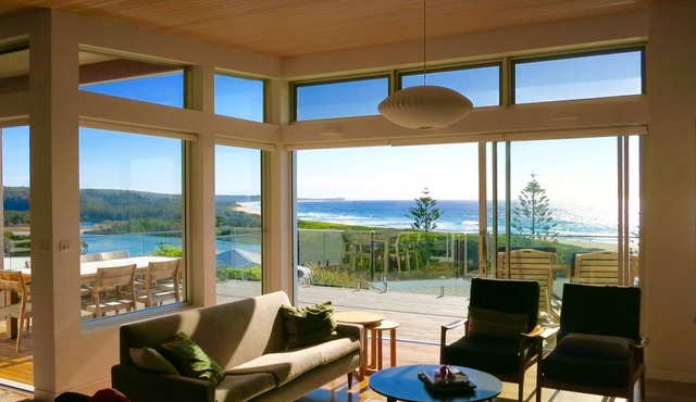 Architect Designed Beach House & the Best Views in Dalmeny !