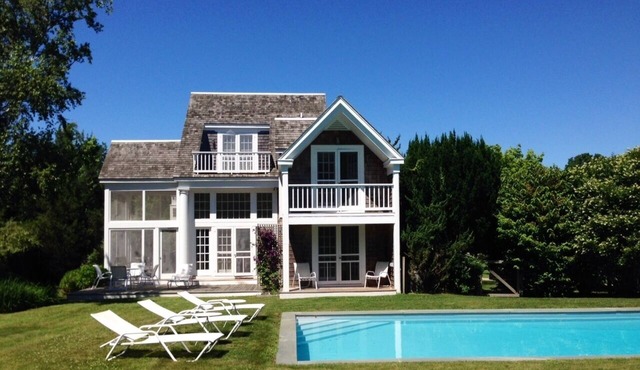 Architect Designed Home With Heated Pool Near Bridgehampton Village