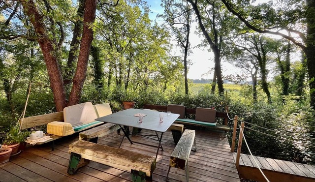 Architect-designed house in the Aix countryside