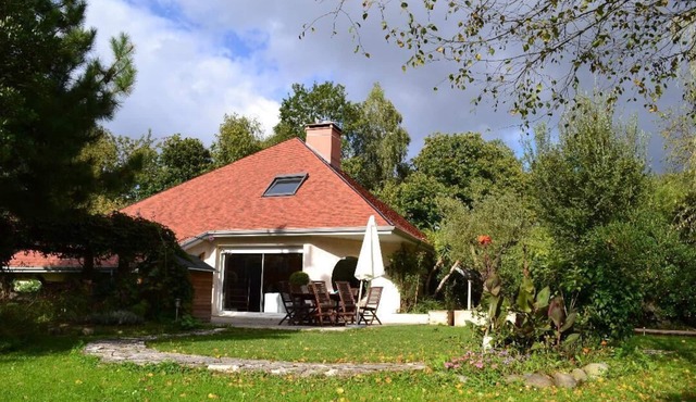 Architect-designed house in southwest France, between sea and mountains.