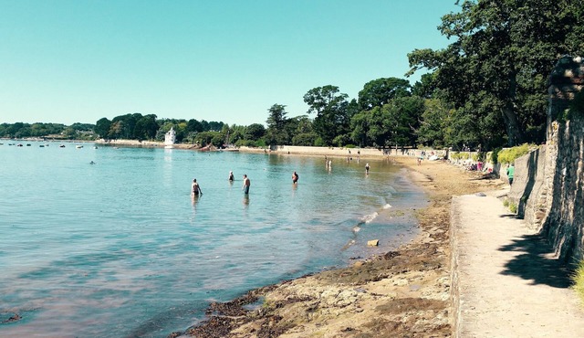 Architect-designed villa Arradon, 200 m2, 5 bedrooms, 4 bathrooms, seaside location