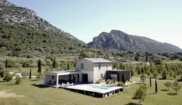 Architect house at the foot of the Cévennes