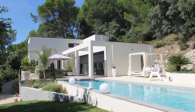 Architect house ZEN, luxury, view, calm, Provence Ardèche, Uzès, Avignon, Arles