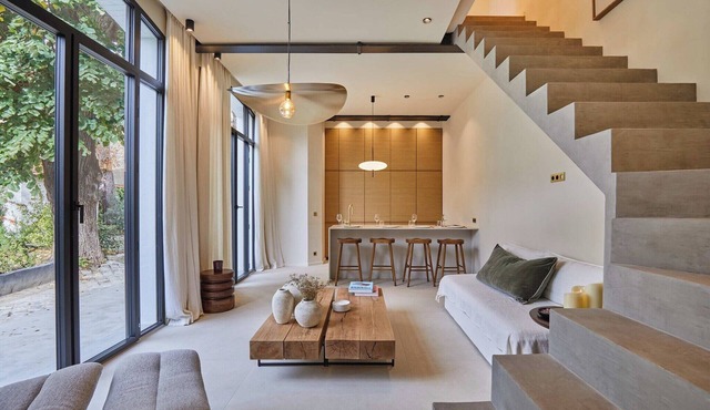 Architect house Porte Maillot la Defense Arena