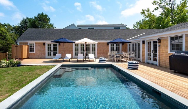 Architect-Renovated Edgartown Cape With Pool
