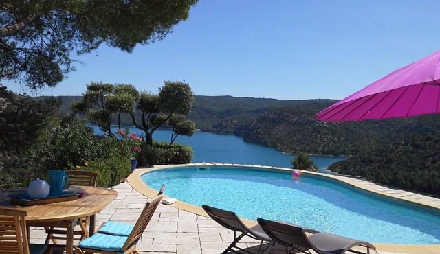 Architect's house, rustic style, will seduce you by its environment