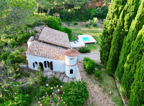 Architect's house Cleopatra luxury , private pool in heart of nature for 2 people