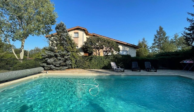 Architect's villa 200sqm with private pool and fireplace