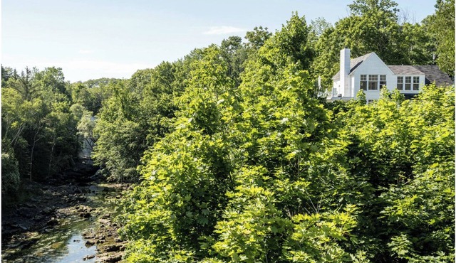 Architectural Gem in the Heart of Rockport Village