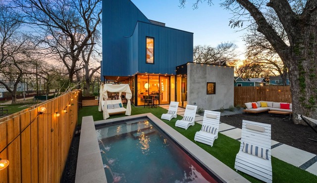 Architectural Gem w/Rooftop Terrace + Heated Pool