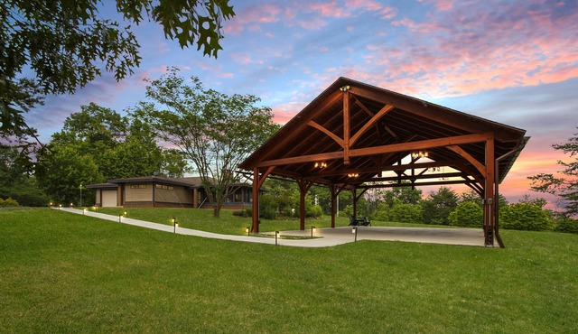 Architectural Havel w/ Stunning Views | 6BR/4BA | Pavillion & Pickleball + Hot Tub | Sideling Hills