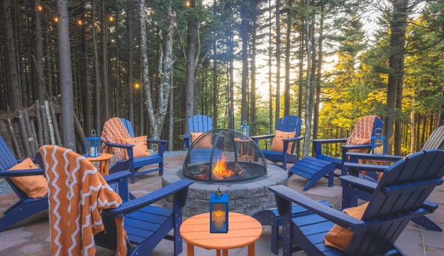 Architectural marvel w/firepit, hot tub, prime location, lounge & bar rooms!