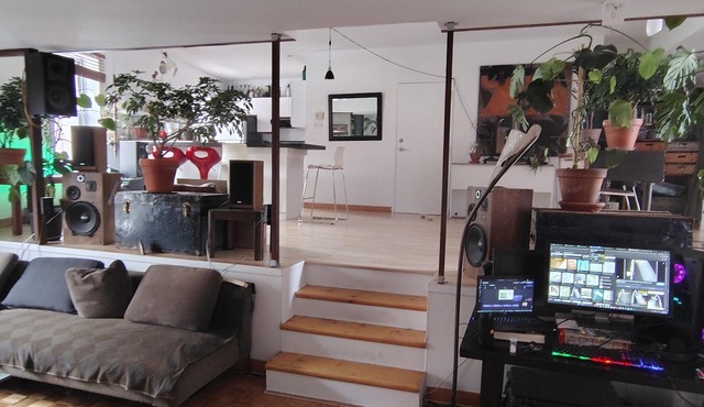 Architectural Multi,-Level Loft Near Parc La Fontaine + bedrooms