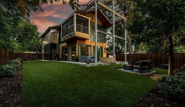 Architecturally unique luxury home in Dallas