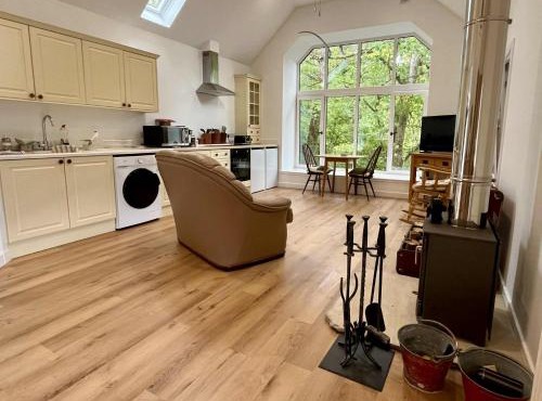 Ardachy Riverside Accessible One bedroom Holiday let