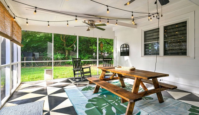 Ardmore Bungalow - 1.4m to Hospitals - Fenced Yard