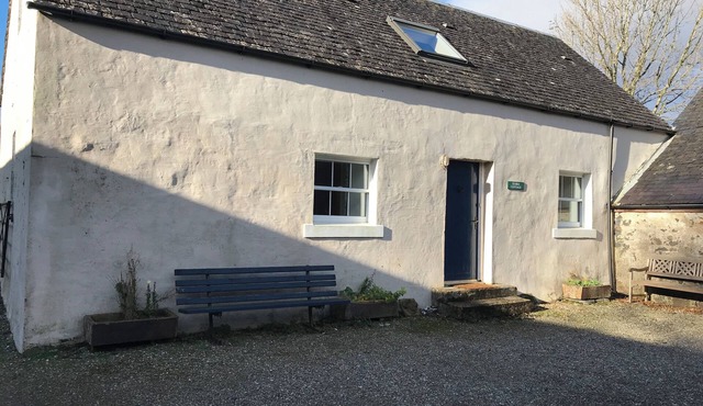 Ardnadrochet Stable Cottage - Peaceful location for wildlife lovers