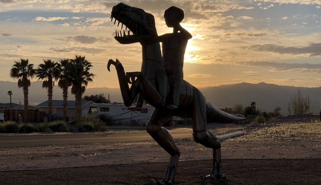 Area 51 Annex - Alien Lake Escape - - Minutes from the River/Casinos/Lake!