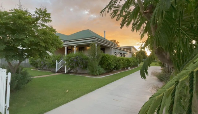 Area 51 Warwick -a very special place to stay