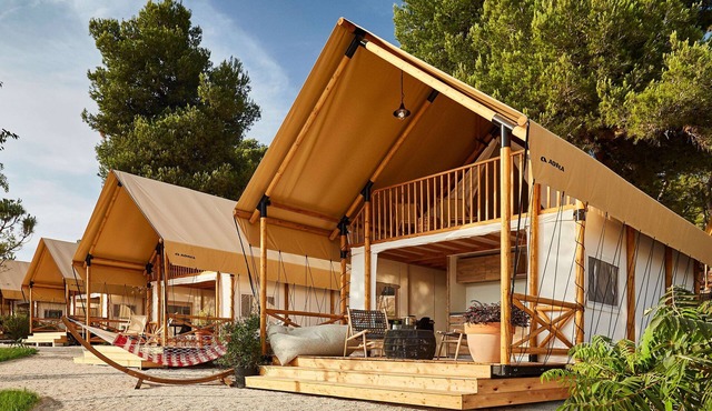 Arena One 99 Glamping
