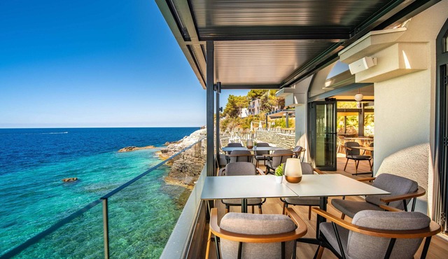Arena Verudela Beach Apartments
